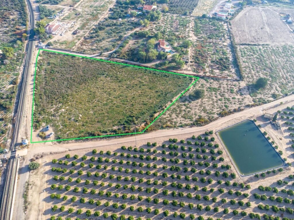 Country Land – Crevillent – 70000 EUR