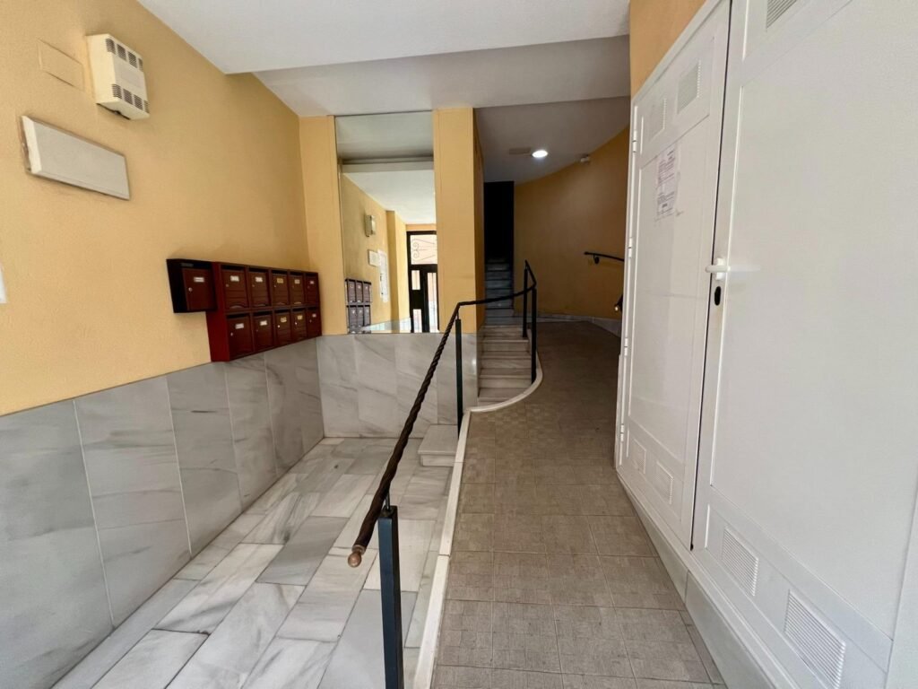 Office – Orihuela – 160000 EUR