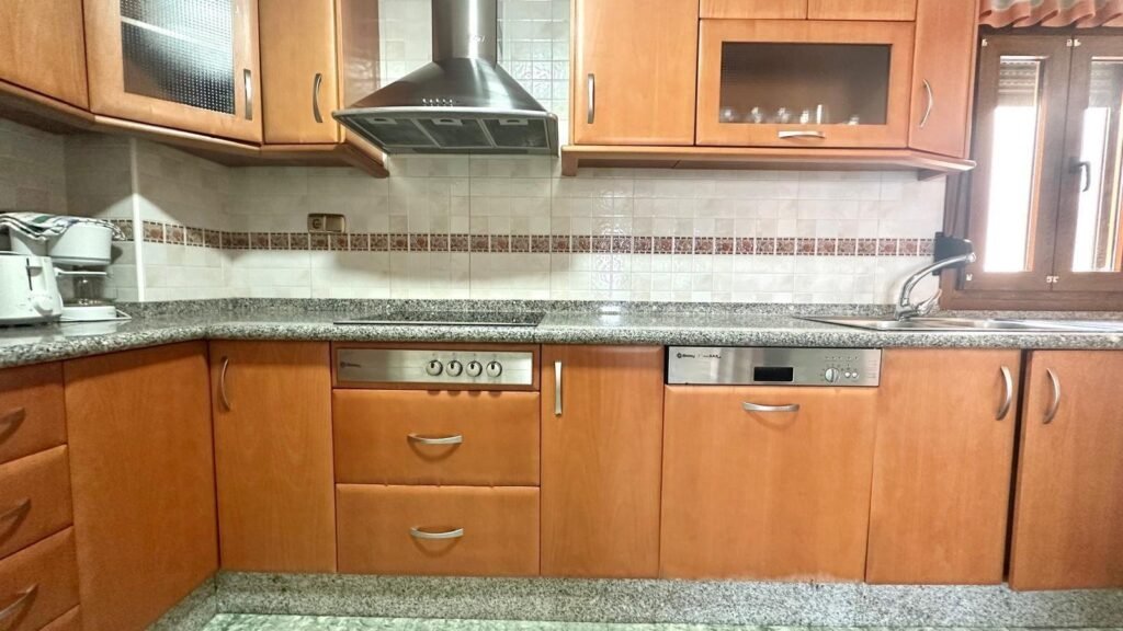 Ylimmän kerroksen koti – Torrevieja