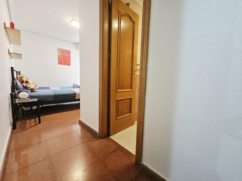 Koti ja oma ulkotila – Estacion de autobuses