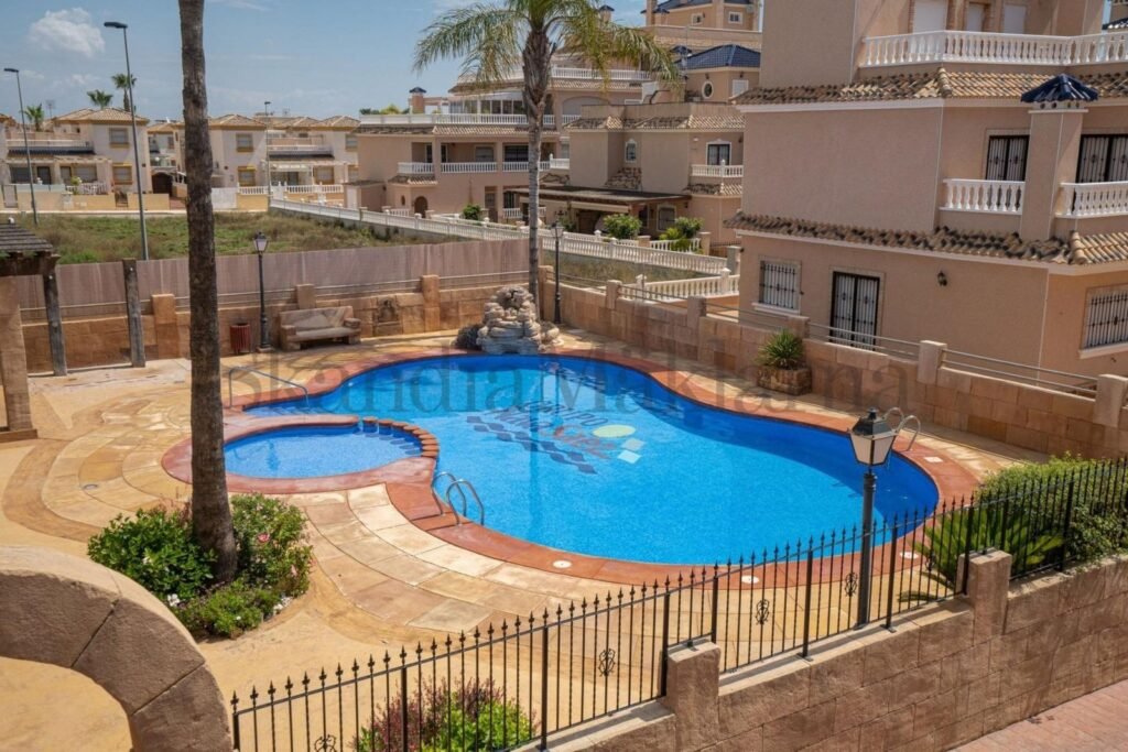 Kohde alueella Los Dolses, Orihuela Costa