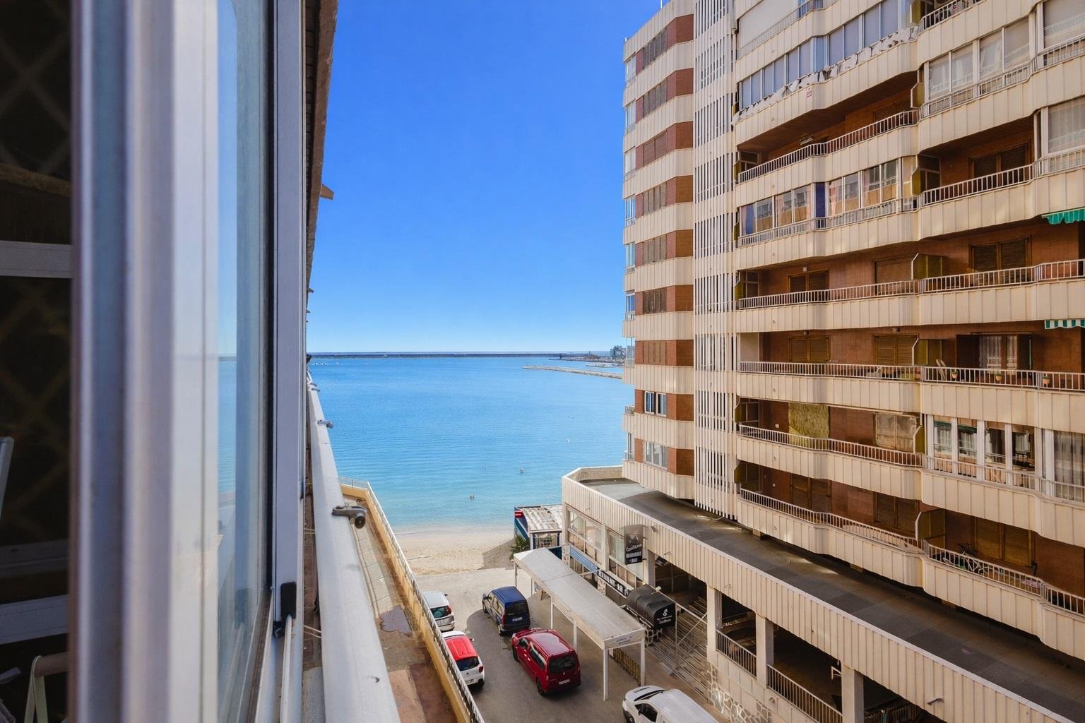 Kerrostalo - Playa del Acequión, Torrevieja
