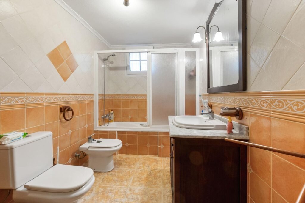 Chalet independiente con piscina en Los Balcones