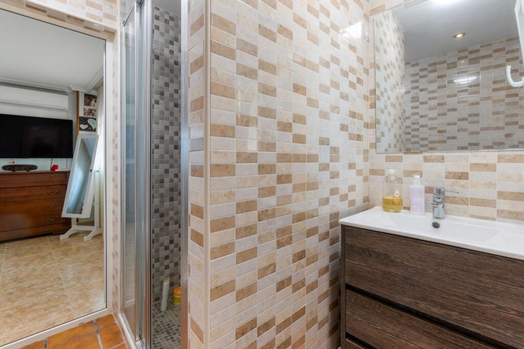 Chalet independiente con piscina en Los Balcones