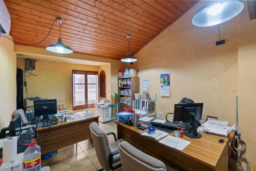 Commercial Unit – Torrevieja – 499000 EUR