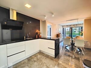 img20250508141656 scaled