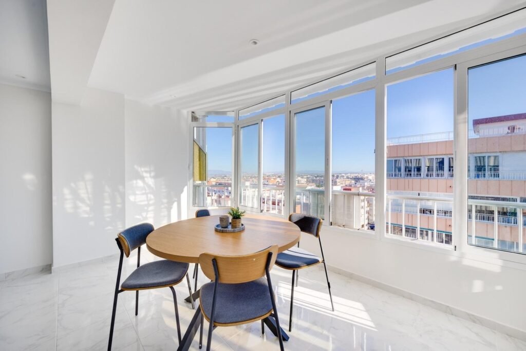 Lägenhet - Torrevieja - 239900 EUR