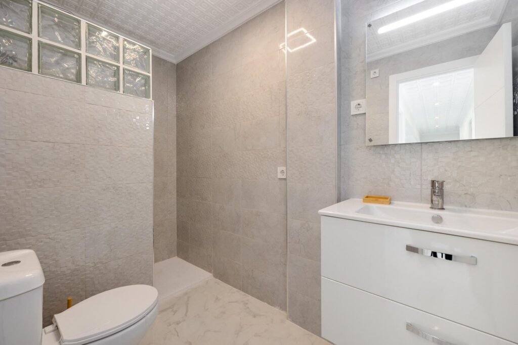 Lägenhet - Torrevieja - 239900 EUR