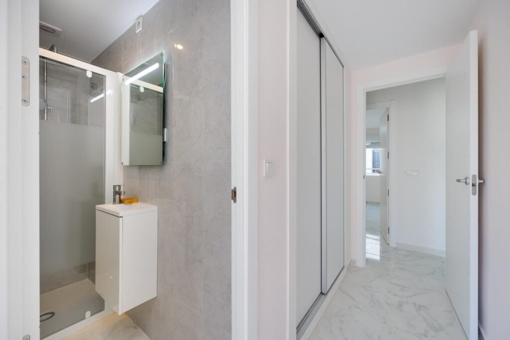 Lägenhet - Torrevieja - 239900 EUR