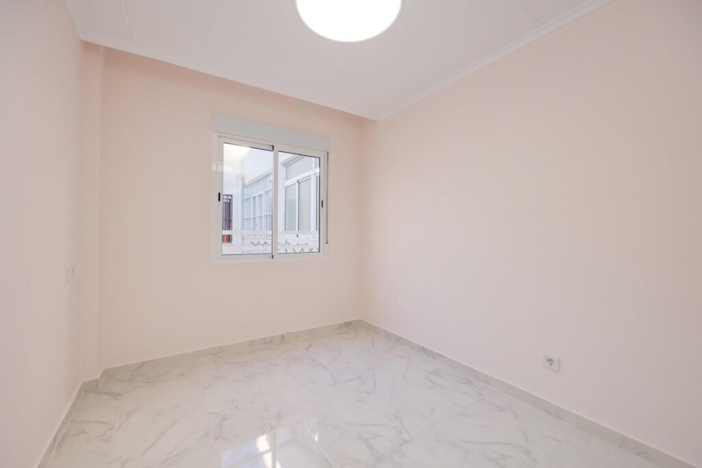 Lägenhet - Torrevieja - 239900 EUR