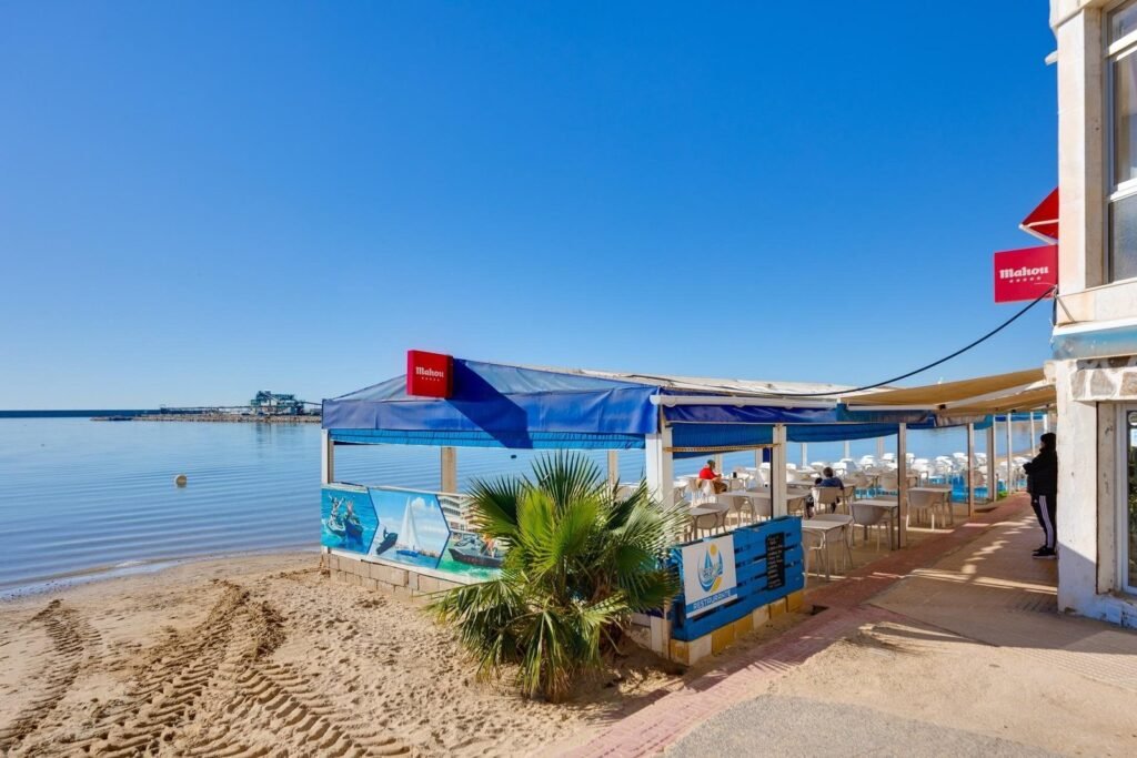 Lägenhet - Torrevieja - 239900 EUR