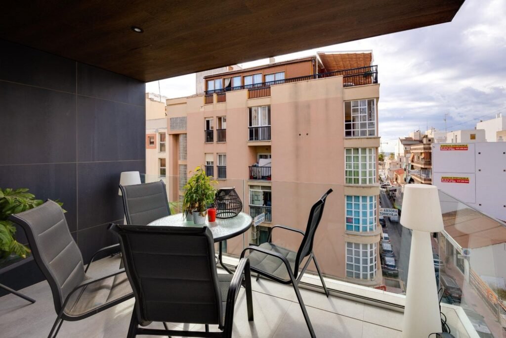 Apartment – Torrevieja – 332900 EUR