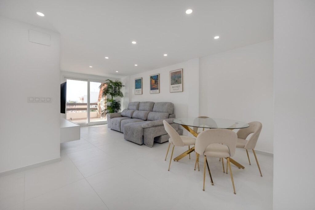 resale apartment torrevieja playa de los naufragos 25543 xl