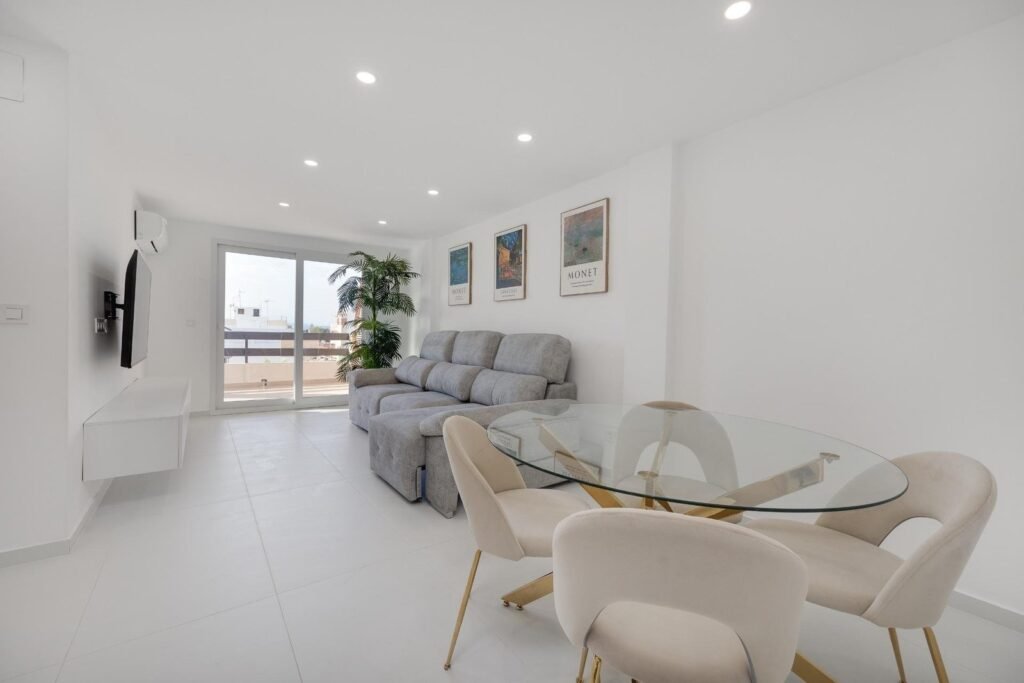 Apartment – Torrevieja – 225000 EUR