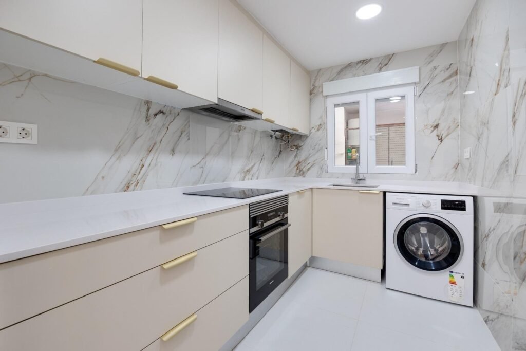 Apartment - Torrevieja - 225000 EUR