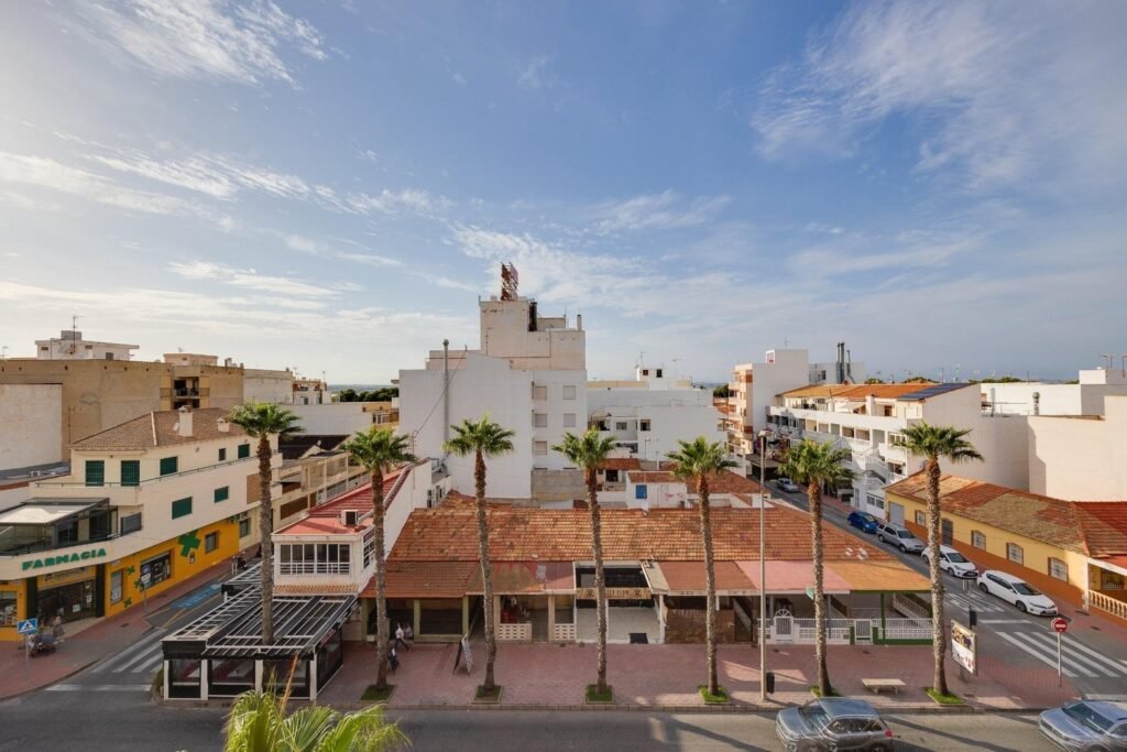 Apartment - Torrevieja - 225000 EUR