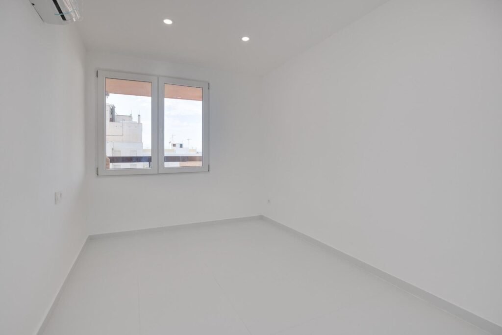 Apartment - Torrevieja - 225000 EUR