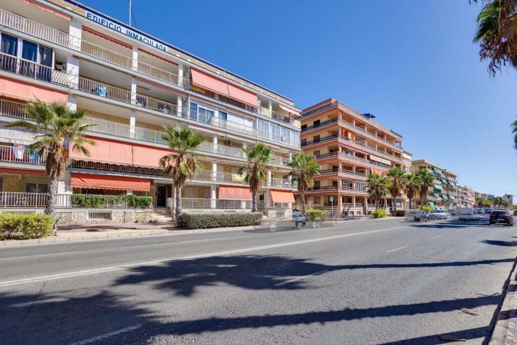 Apartment - Torrevieja - 225000 EUR