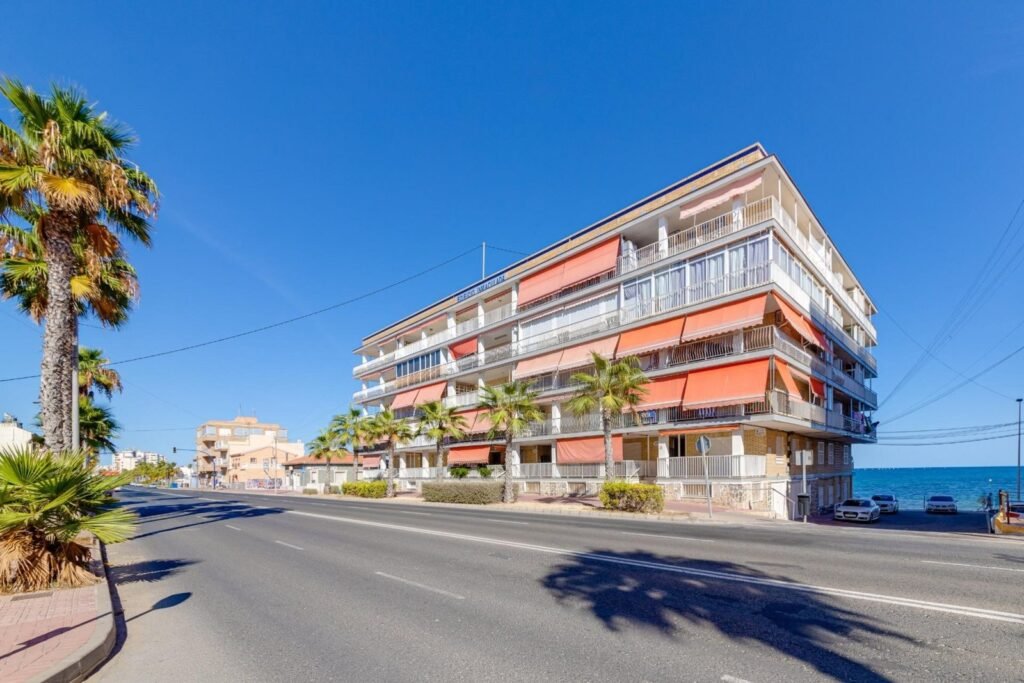 Apartment - Torrevieja - 225000 EUR