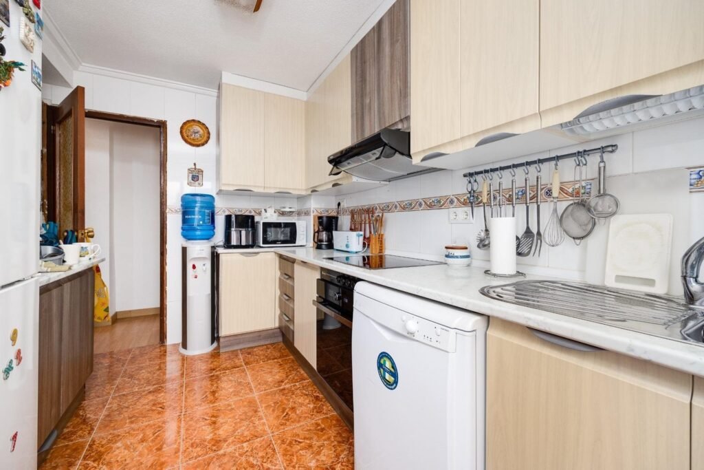 Apartment – Torrevieja – 195000 EUR