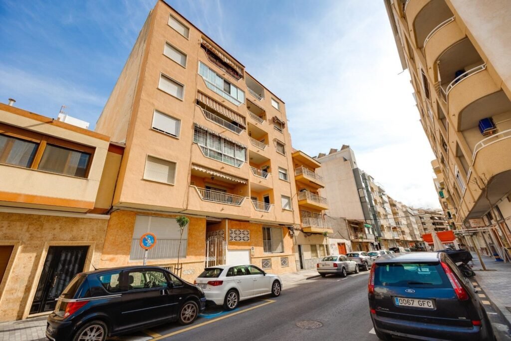 Apartment – Torrevieja – 195000 EUR