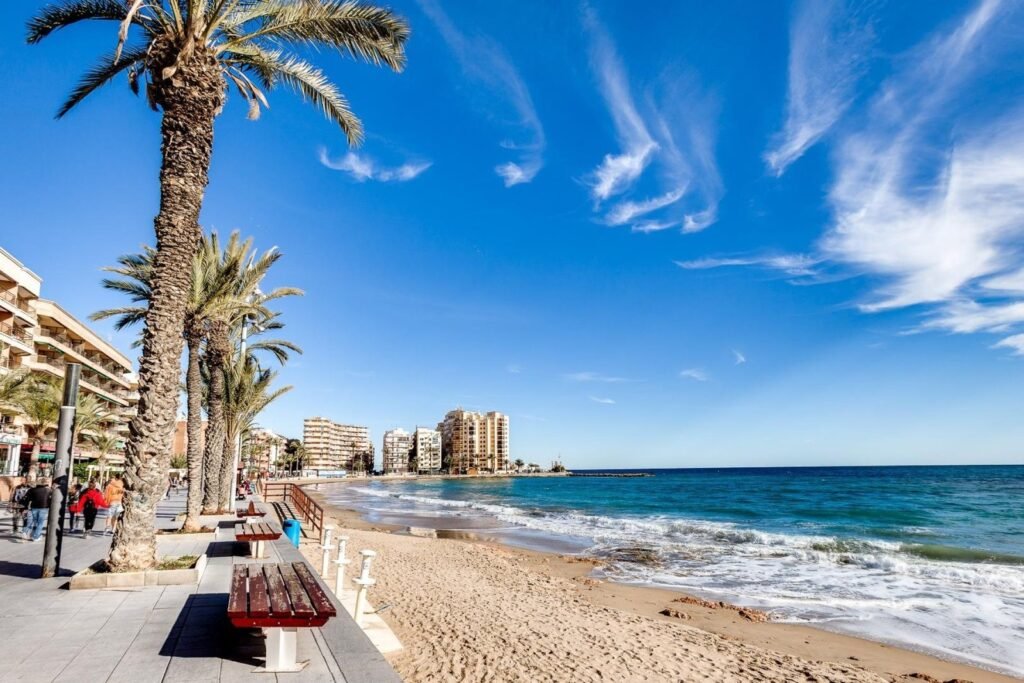 Apartment – Torrevieja – 195000 EUR