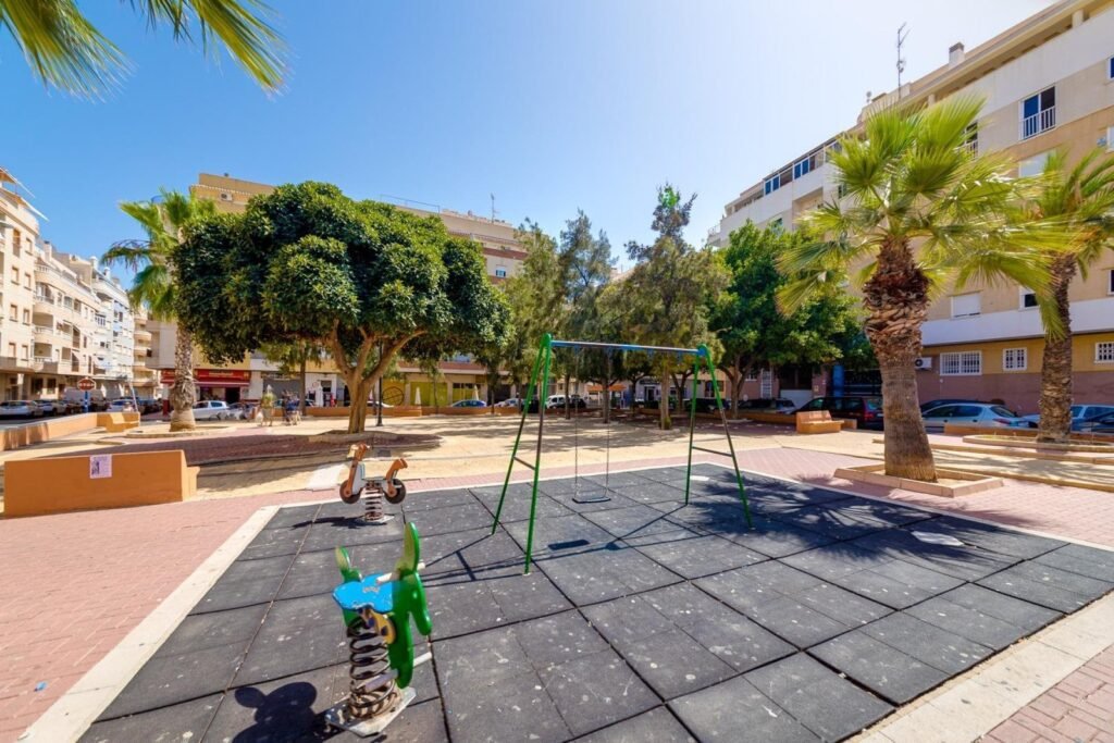 Apartment – Torrevieja – 195000 EUR