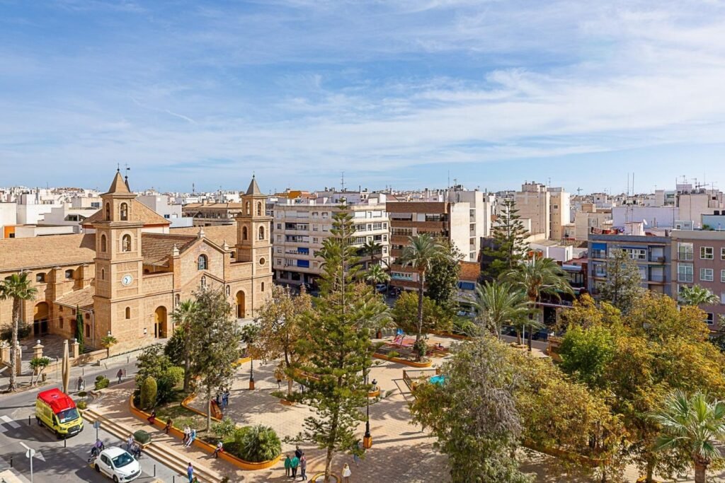 Apartment – Torrevieja – 195000 EUR