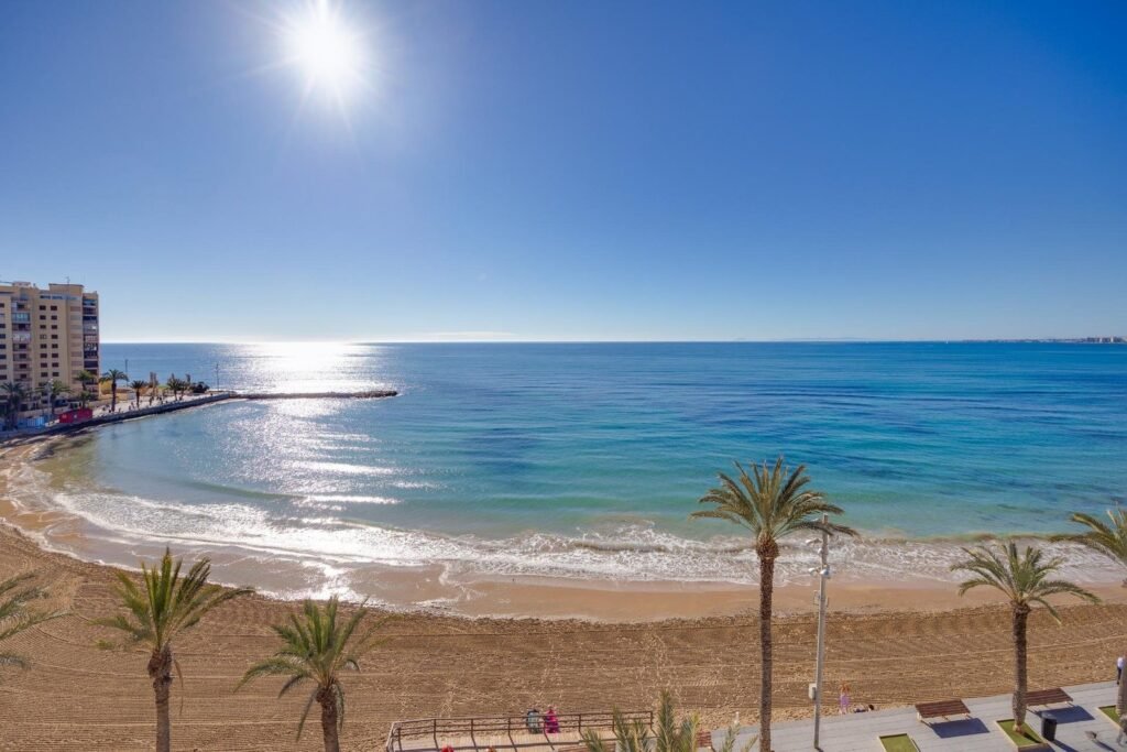 Apartment – Torrevieja – 195000 EUR