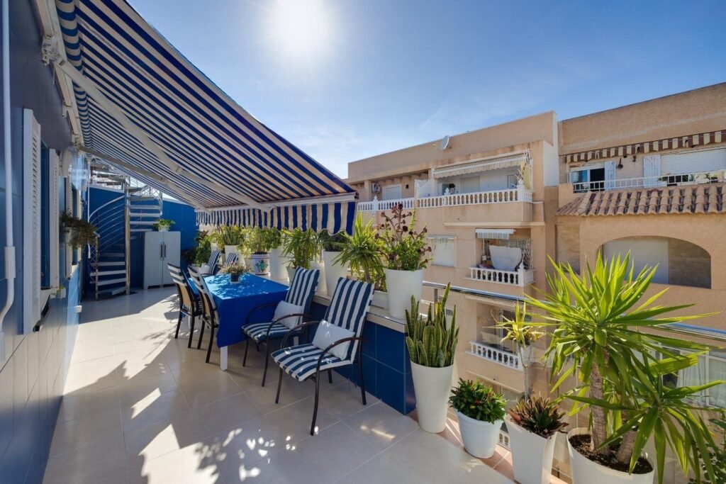 resale penthouse torrevieja playa de los locos 15022 xl
