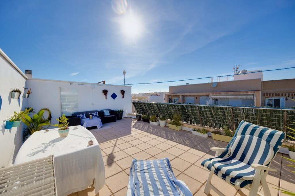 Penthouse – Torrevieja – 350000 EUR