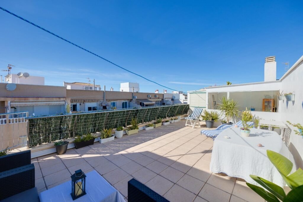 Penthouse – Torrevieja – 350000 EUR