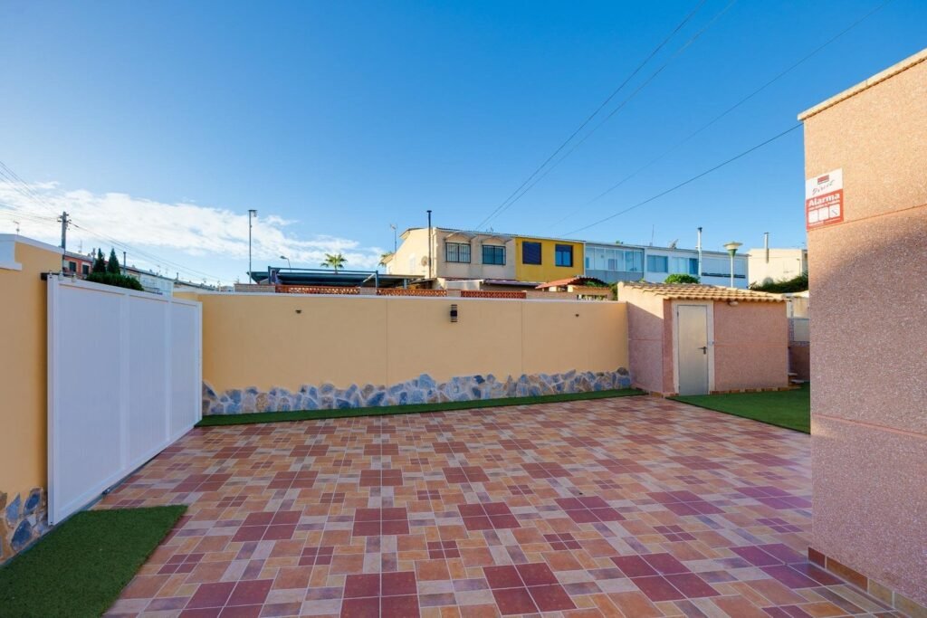 resale townhouse torrevieja los balcones los altos del eden 26764 xl