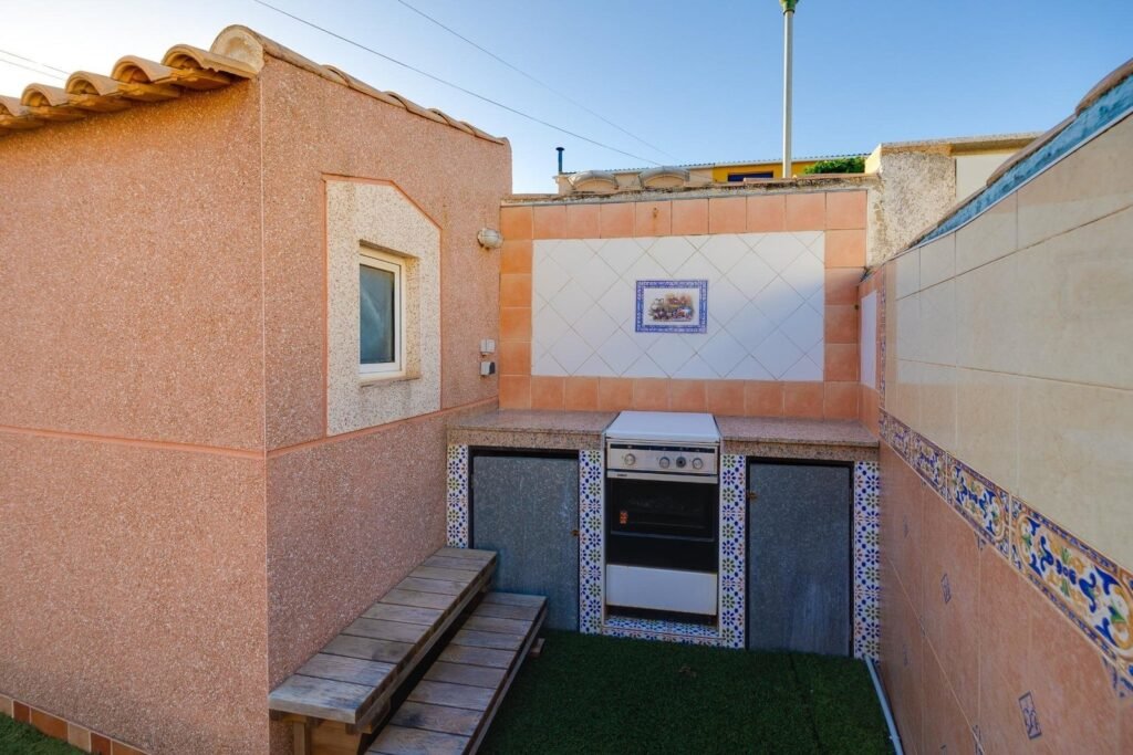Townhouse – Torrevieja – 244990 EUR