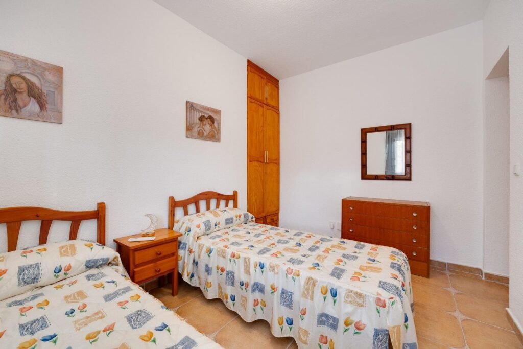 Townhouse – Torrevieja – 244990 EUR