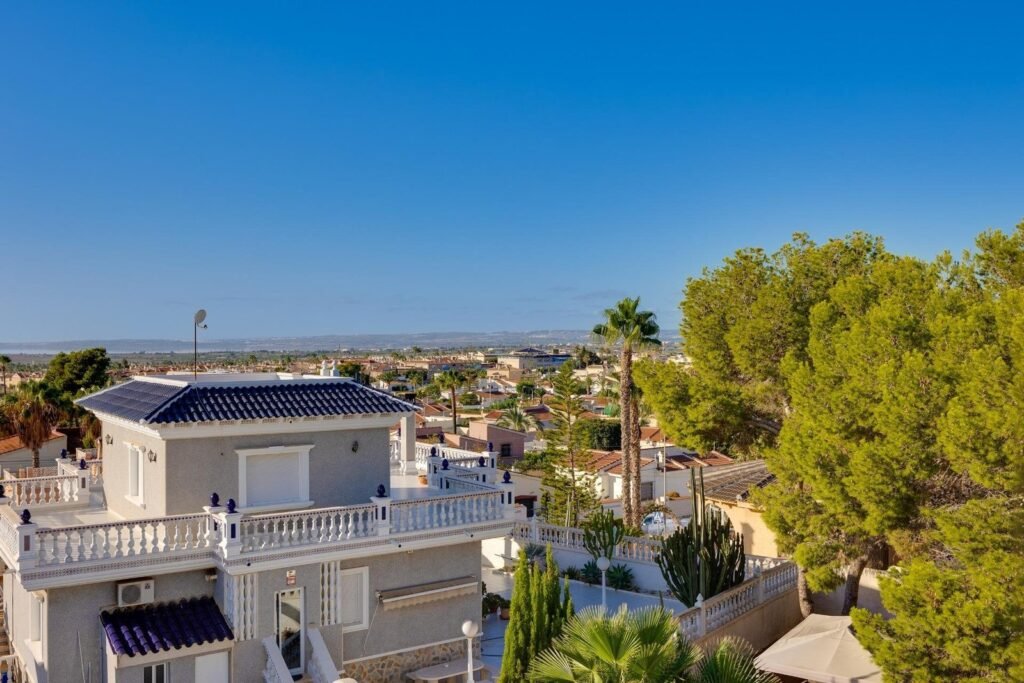 Villa – Ciudad Quesada – 549000 EUR