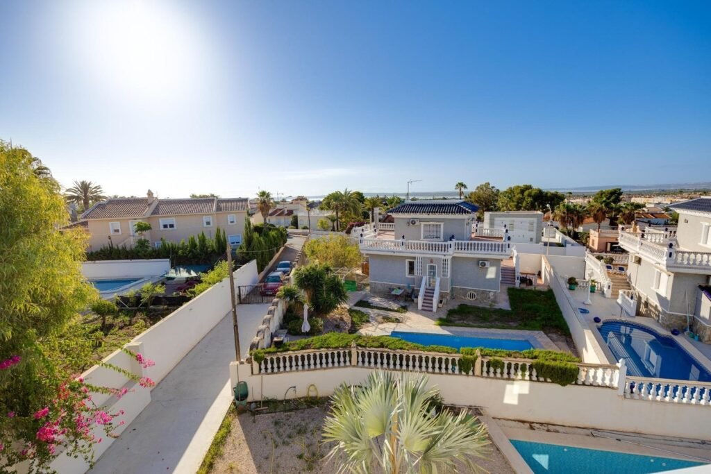 Villa – Ciudad Quesada – 549000 EUR
