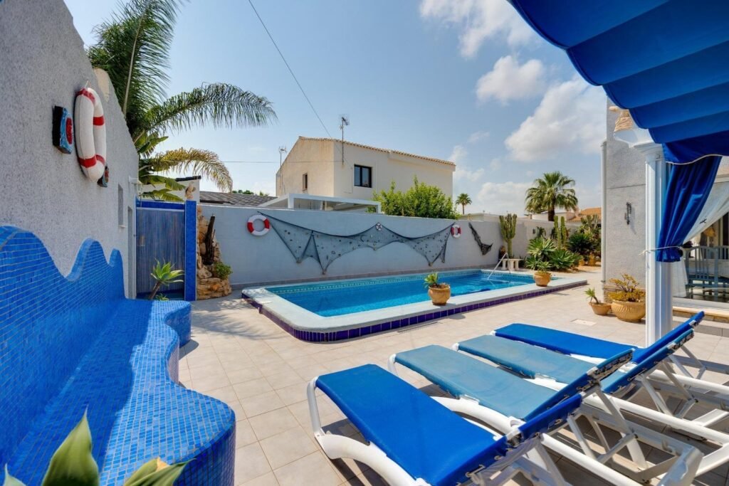 Villa – Orihuela Costa – 645000 EUR