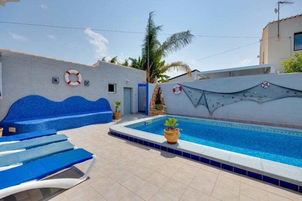 Villa – Orihuela Costa – 645000 EUR