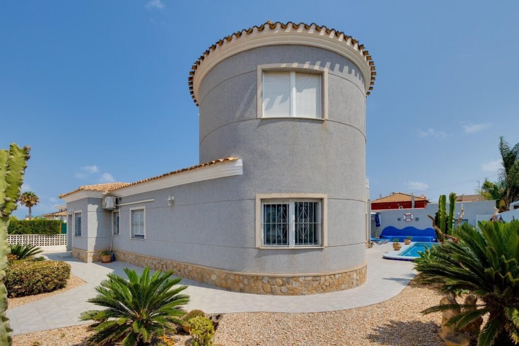 Villa – Orihuela Costa – 645000 EUR