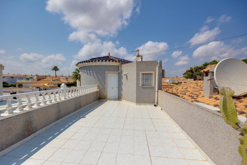 Villa – Orihuela Costa – 645000 EUR