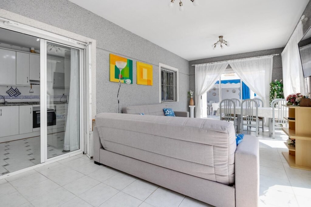 Villa – Orihuela Costa – 645000 EUR