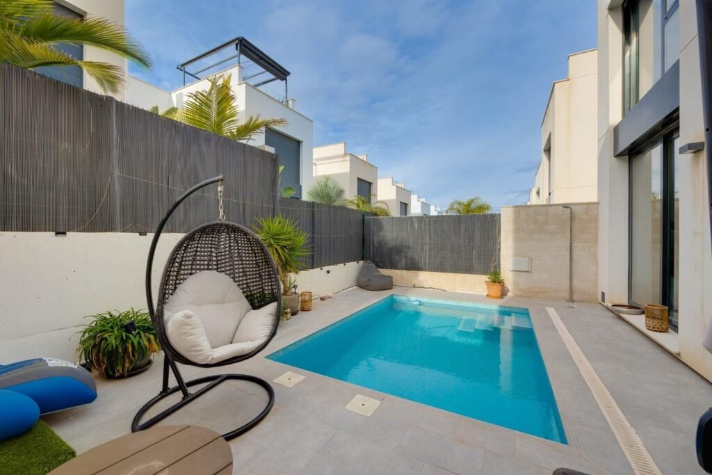 Villa – Orihuela Costa – 369900€