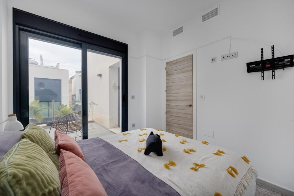 Villa - Orihuela Costa - 359900 EUR