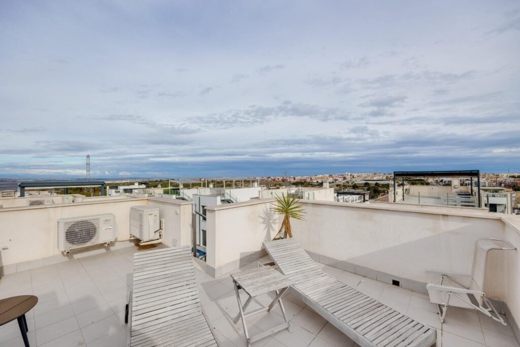 Villa - Orihuela Costa - 359900 EUR