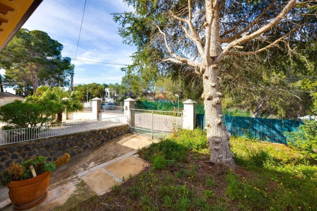 Villa - Pilar De La Horadada - 399000 EUR