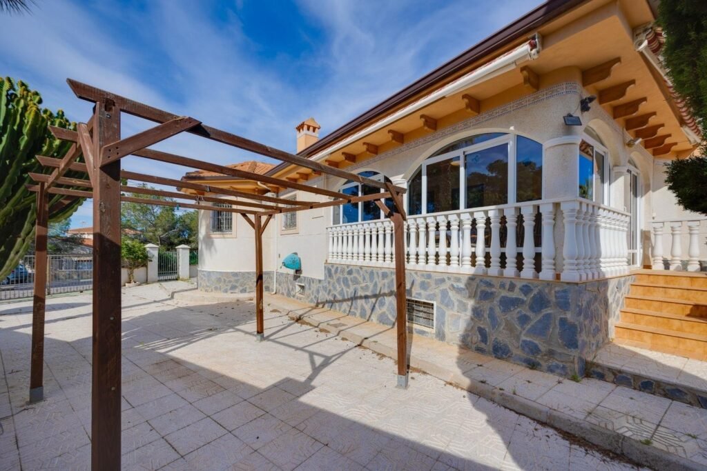 Villa - Pilar De La Horadada - 399000 EUR