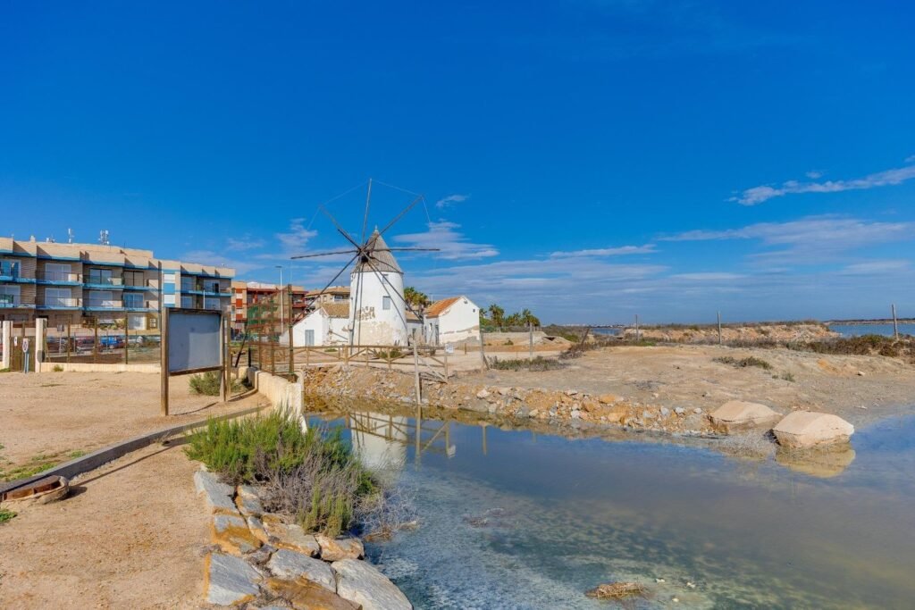 Villa - Pilar De La Horadada - 399000 EUR