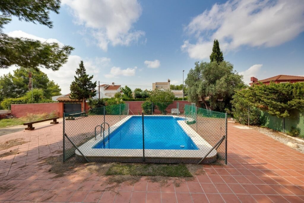 Villa – San Miguel De Salinas – 449950 EUR