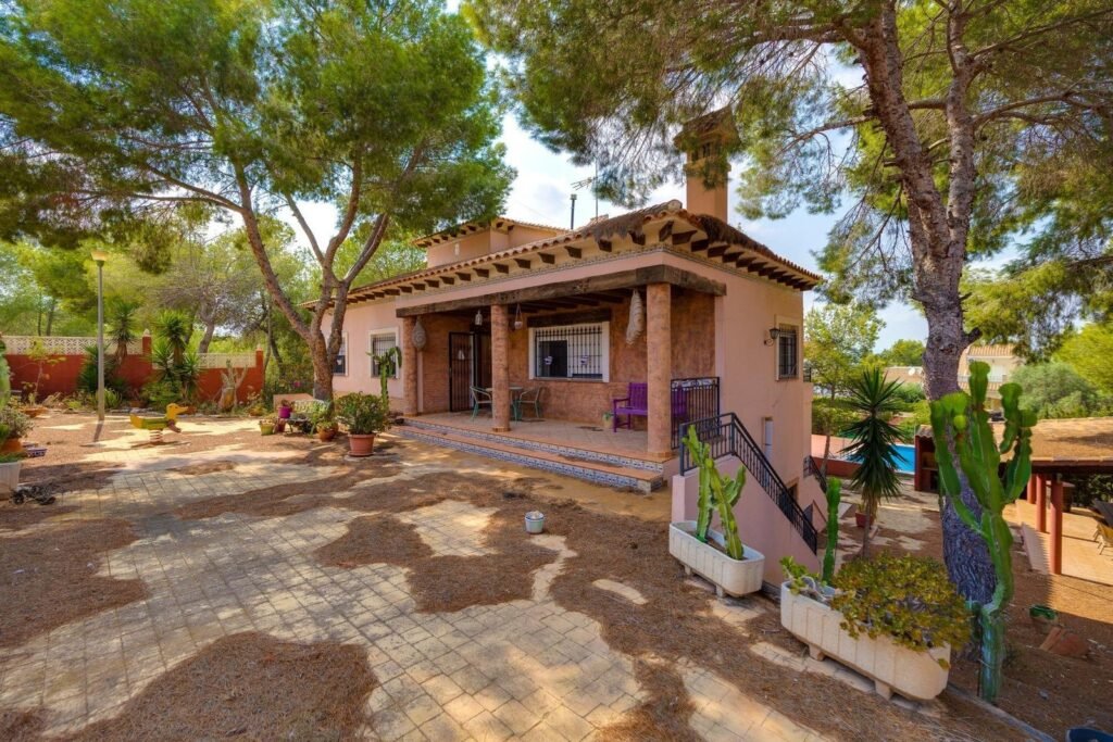 Villa – San Miguel De Salinas – 449950 EUR